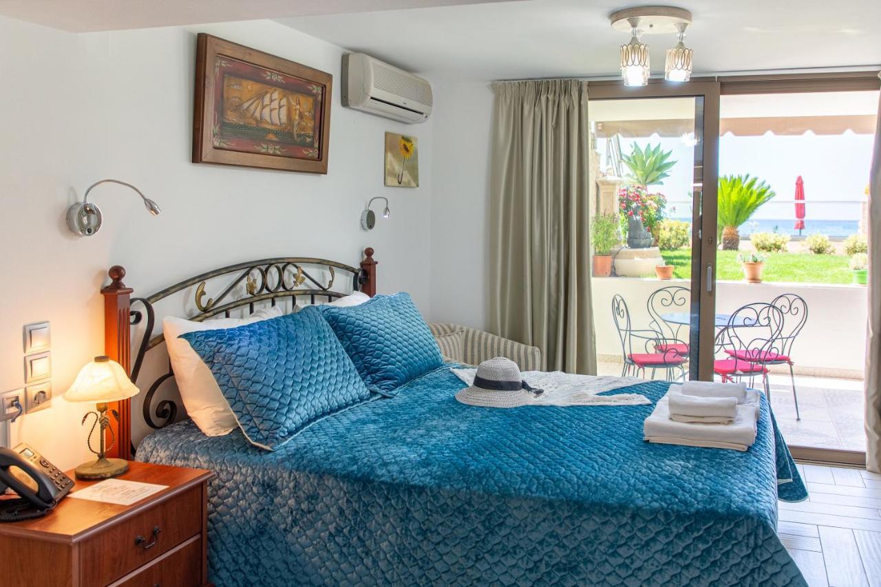 Elimia Suites & Studios Makrýgialos 외부 사진