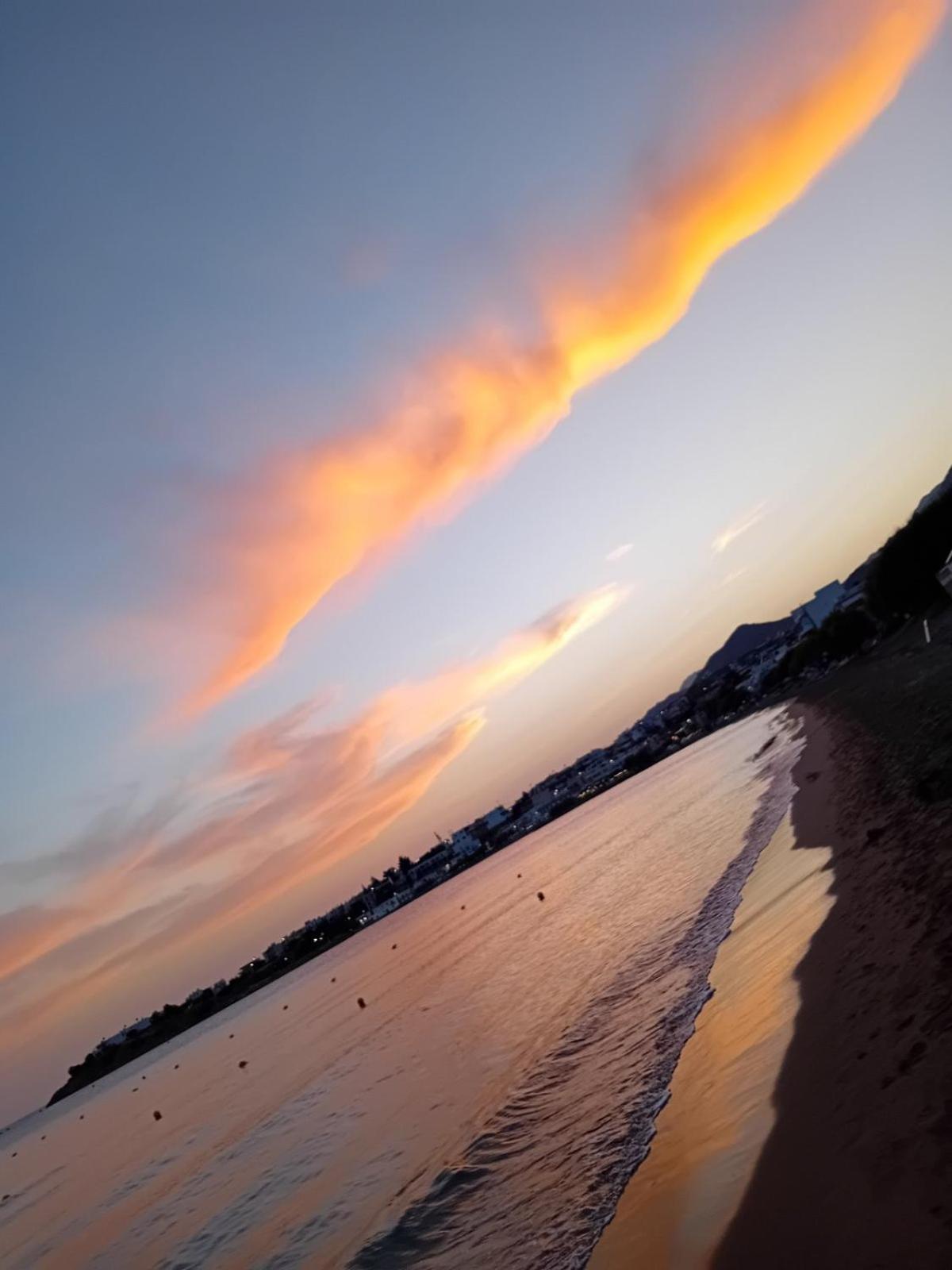 Elimia Suites & Studios Makrýgialos 외부 사진